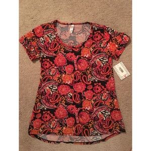 LuLaRoe Classic T